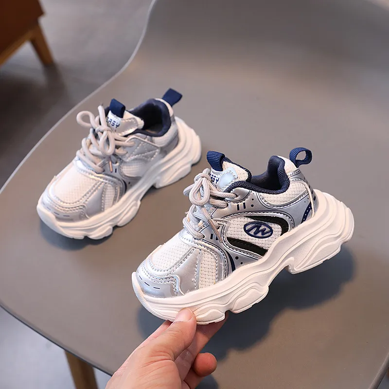 2025 Nieuwe peutersneakers voor jongens en meisjes Outdoor Mesh Lichtgewicht kinderen Sport Hardlopen Antislip kinderschoenen_voghion.com