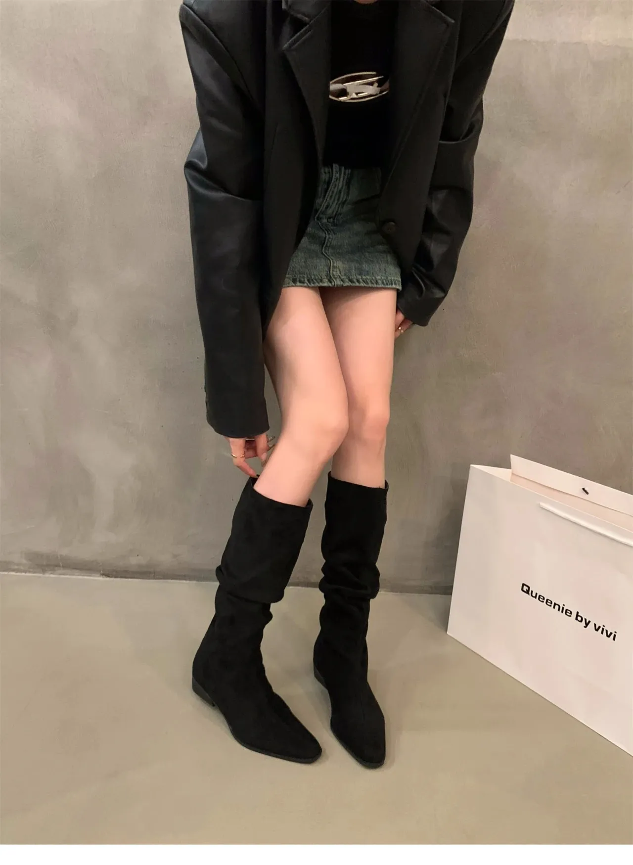 Womens knee high autumn and winter shoes fashionable womens sliding up folding low toe boots Botas De Mujer D81 241007_voghion.com