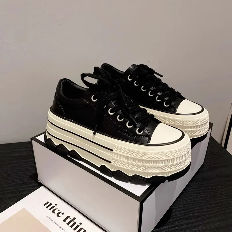 Zapatos casuales para mujer: suela gruesa de moda que aumenta la altura 2024, nueva versión coreana con cordones, versátil, negro/rojo/leopardo_voghion.com