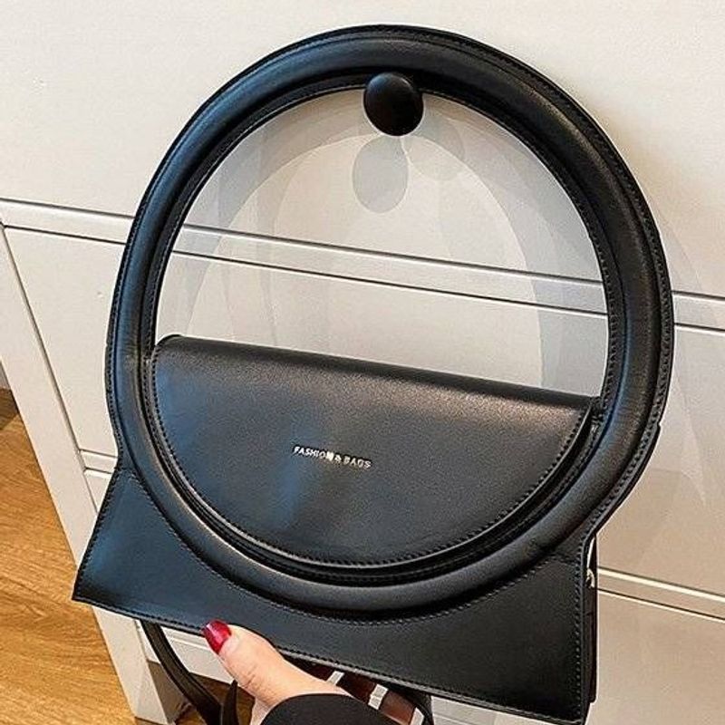 Guangzhou 2023 Neue Sommermode Duftender Wind Damen Lingge Kette Einzelne Schulter Umhängetasche Kleine Tasche_voghion.com