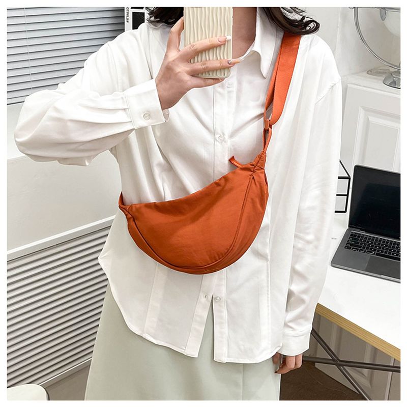 Borsa casual in nylongewebe Mode 2024 Neue Schulter Crossbody Knödel Tasche_voghion.com