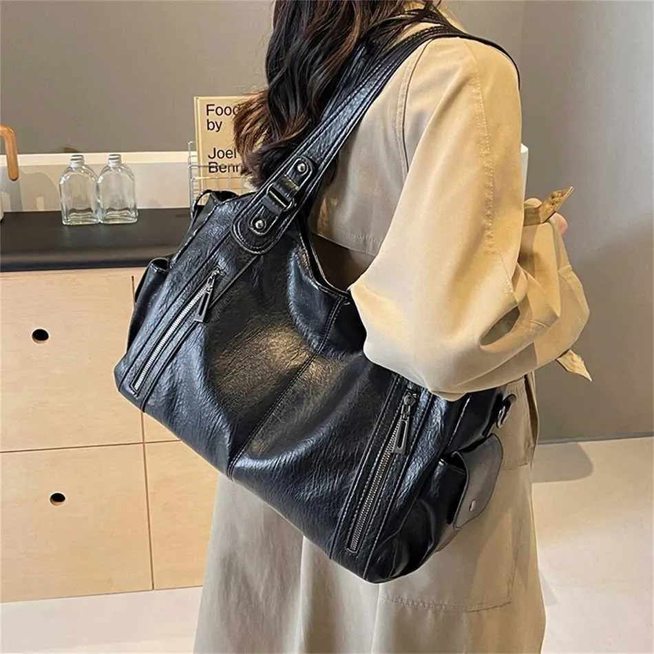 Women's Large Shoulder Bag Two Layer Soft Leather Retro Handbag_voghion.com