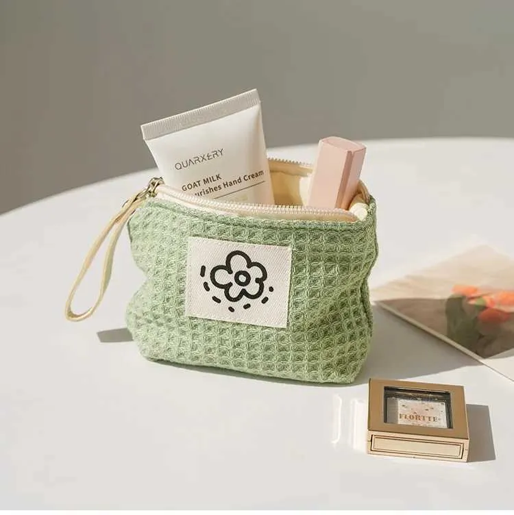 Mini-Make-up-Geldbörse für Damen in Matcha-Grün, tragbar, für Pendler, Lippenstift, Kopfhörer, Aufbewahrungstasche, doppelte Canvas-Kette, Schlüsselbox_voghion.com
