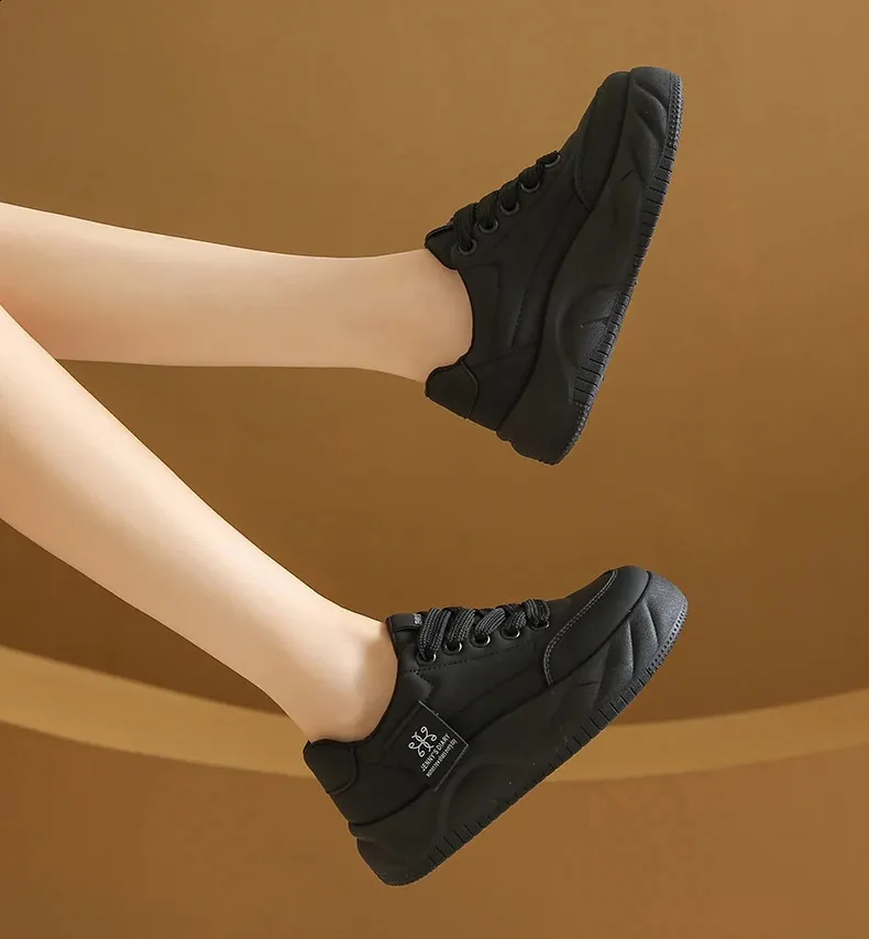 Chaussures de travail en cuir pour femmes, imperméables, antidérapantes, résistantes à l'huile, pour le sport, la cuisine, 250425_voghion.com