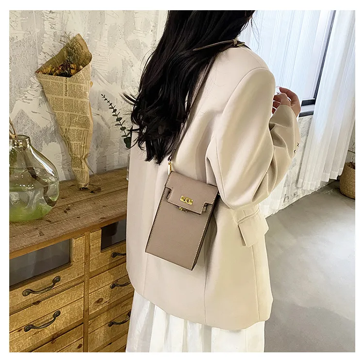Women's Crossbody Phone Bag For Women Retro Style Shoulder Bag_voghion.com