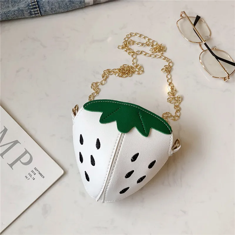 Kids Strawberry Shape Messenger Bags Cute Girls Princess Purse Children Chain Shoulder Outdoor Fruit Crossbody Bag M1169_voghion.com