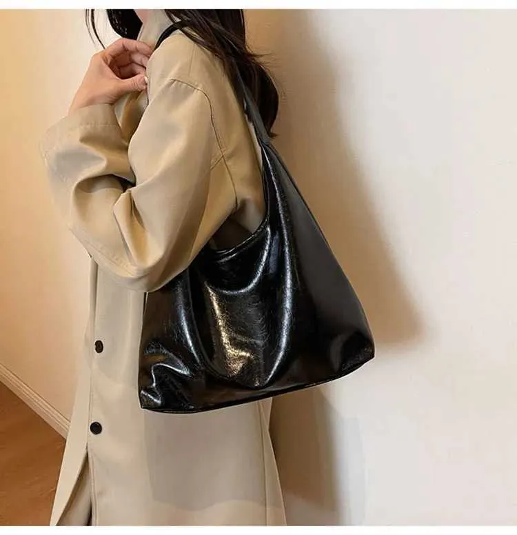 Borsa rossa di grande capacità per le donne 2024 Nuova trama retrò Borsa a tracolla singola Moda Versatile Casual Donna_voghion.com