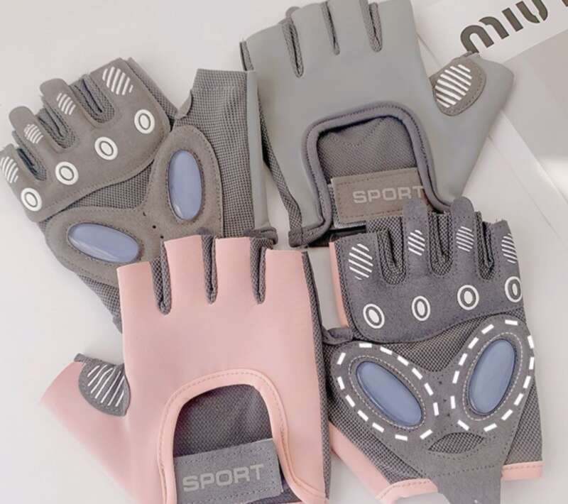 【 8030 People's Collection 】 Half Finger Fitness Gloves, Women's Summer Slip And Anti Cocoon Yoga Pilates Equipment,_voghion.com