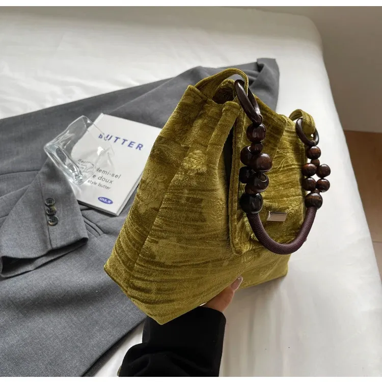 Bretelle in tessuto stampato alla moda da donna con hardware intarsiato, borsa sottobraccio e borsa portatile ad alta capacità 240806_voghion.com