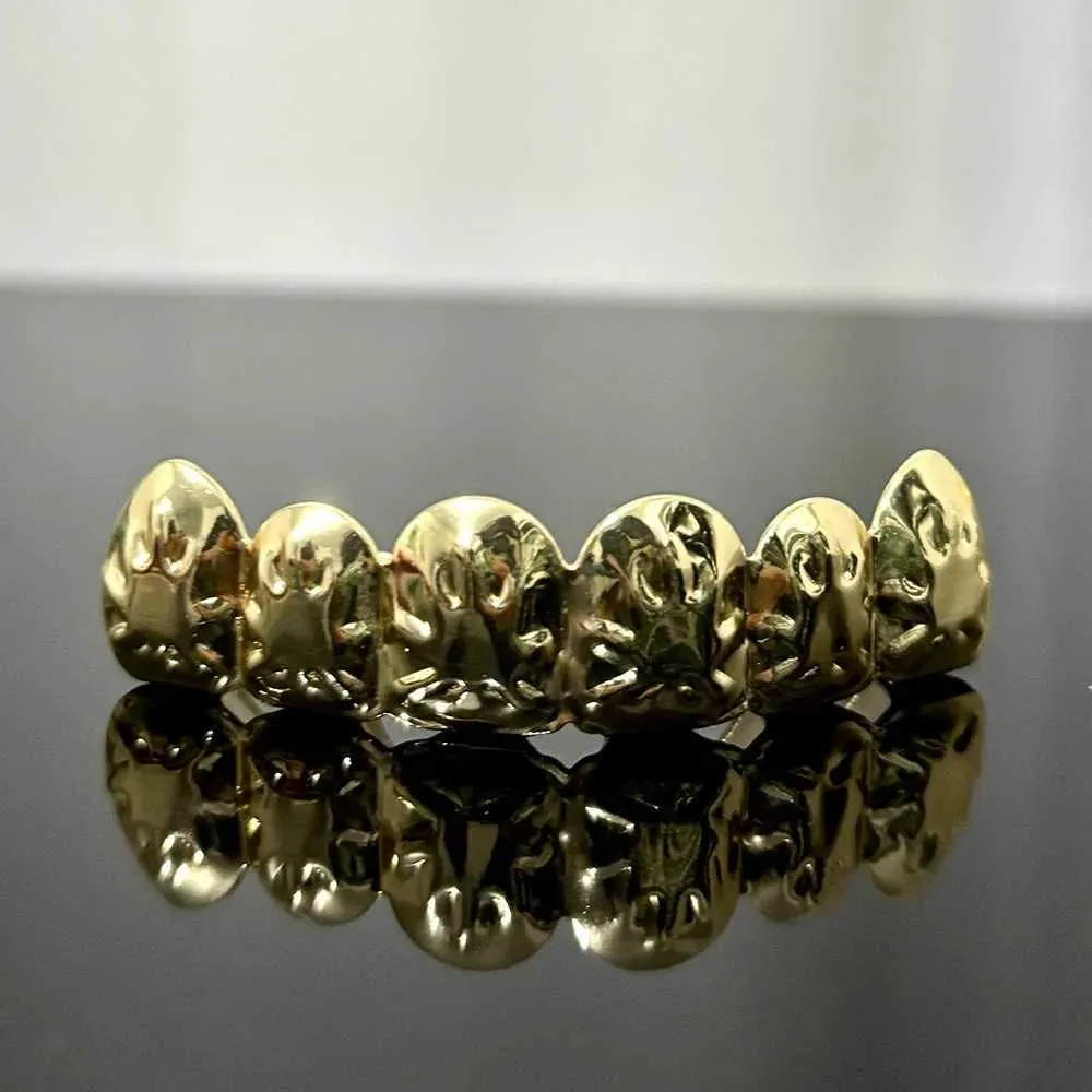 YOUNGX Zahnkappen mit Ahornblatt-Muster oben und unten, Zahnspangen, Hip Hop, glänzende Zähne, Grillz für Frauen und Männer, Zahnschmuck_voghion.com