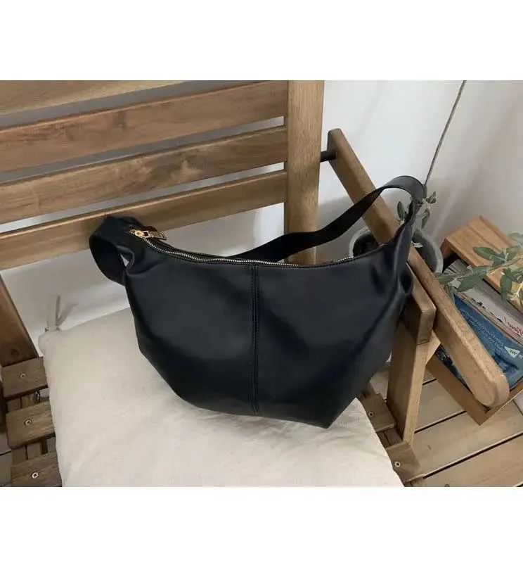 Borsa a tracolla alla moda con pieghe per donna in morbida pelle PU, borsa a tracolla firmata Dumpg Fashion Cloud, borsa Hobo BolsasC241211_voghion.com