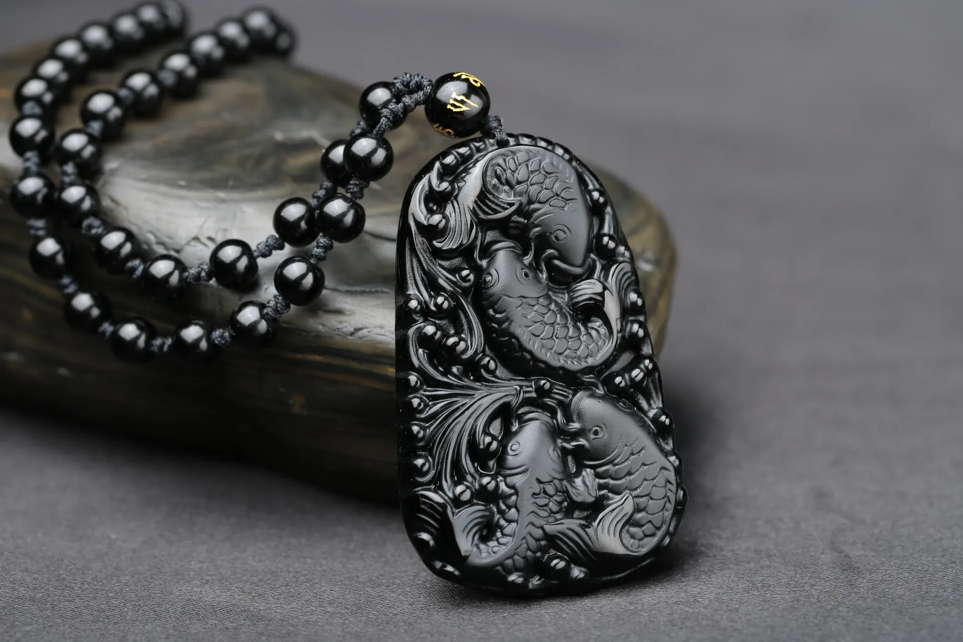 Obsidian Carp Pendant Necklace Natural Matte Stone Jewelry_voghion.com
