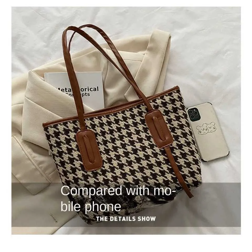 Womens Shoulder Bag And Tote Bag Large Capacity Grid Pattern Bag_voghion.com