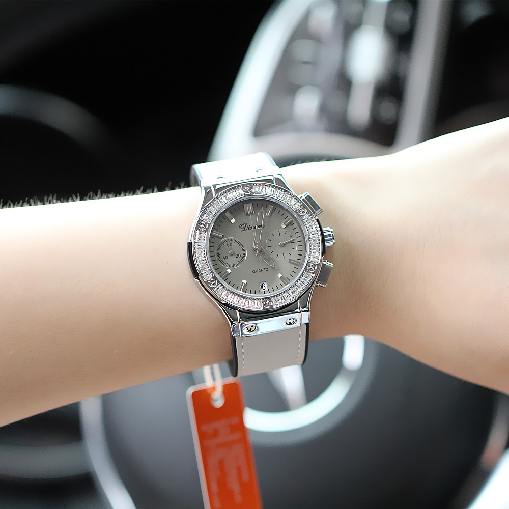 Orologio impermeabile al quarzo con cintura di diamanti multifunzionale stile puntatore alla moda dal vivo_voghion.com