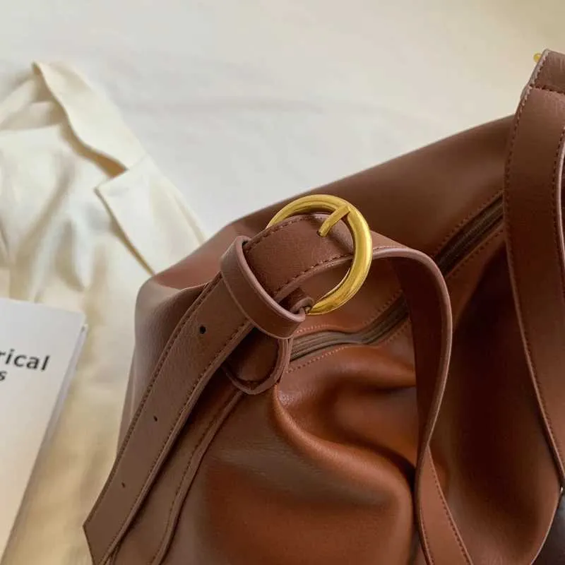 Lässige Schulter Mode Shopping Einfarbig Retro Große Designer Reißverschluss Damen Taschen Y241216_voghion.com