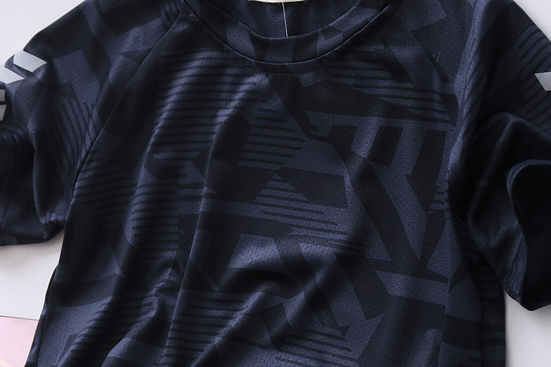 Ensemble de vêtements pour enfants, motif géométrique moyen et grand, 2025, t-shirt à manches courtes, ensemble deux pièces tendance pour garçons_voghion.com