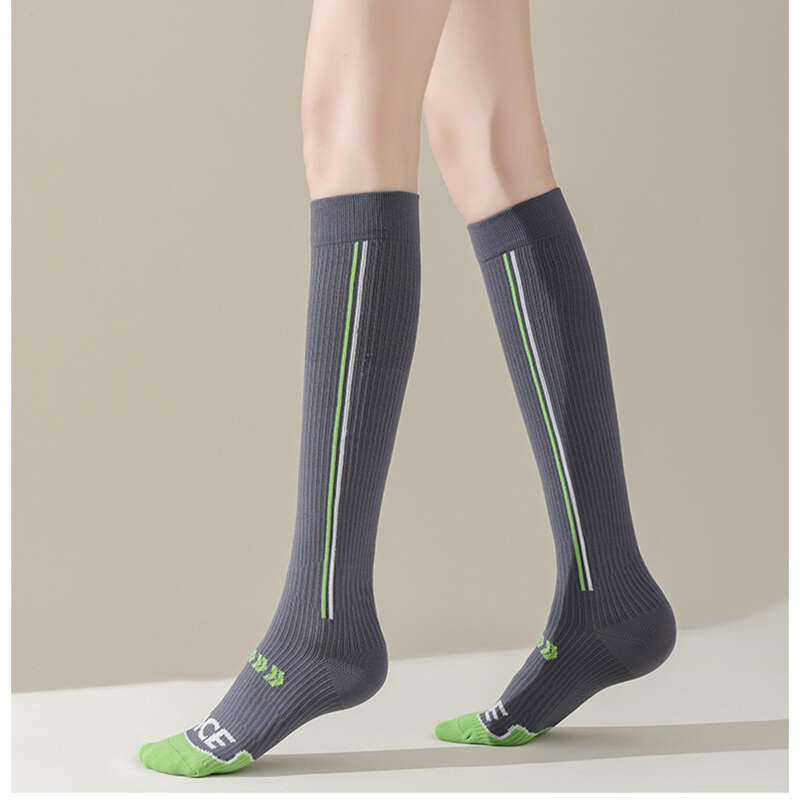 Children's Sports Pressure New Spring/Summer Long Tube Sweat-absorbing, Anti Slip, Breathable, And Odor Resistant_voghion.com