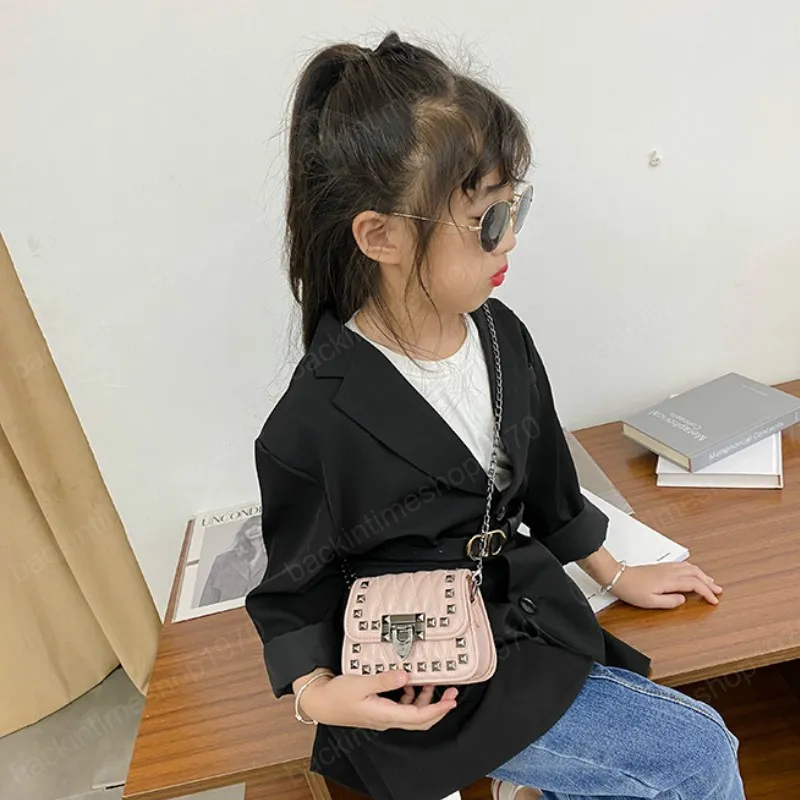 Lasten Mini ja Käsilaukku Söpöt Lasten Niitti Crossbody Laukut naisille Pieni Kolikkolompakko Vauva Tytöt Rahanvaihtokukkaro_voghion.com