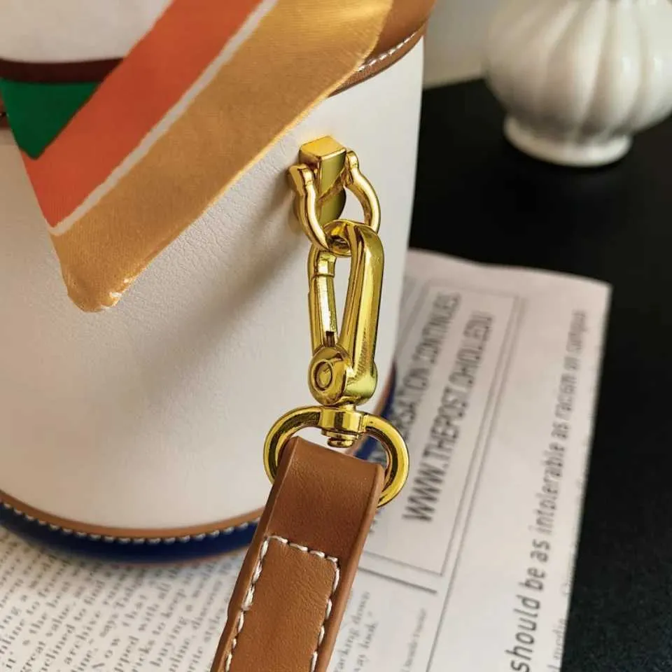 Borsa a secchiello donna in ecopelle a tracolla grande per viaggi_voghion.com