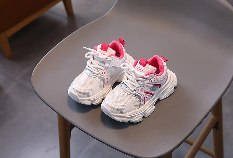 2025 Neue Kleinkind-Sneaker für Jungen und Mädchen im Freien aus Mesh, leichte Kindersportschuhe, rutschfeste Kinder-Turnschuhe_voghion.com