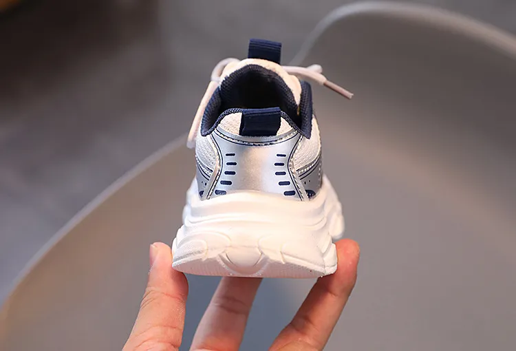 2025 Neue Kleinkind-Sneaker für Jungen und Mädchen im Freien aus Mesh, leichte Kindersportschuhe, rutschfeste Kinder-Turnschuhe_voghion.com