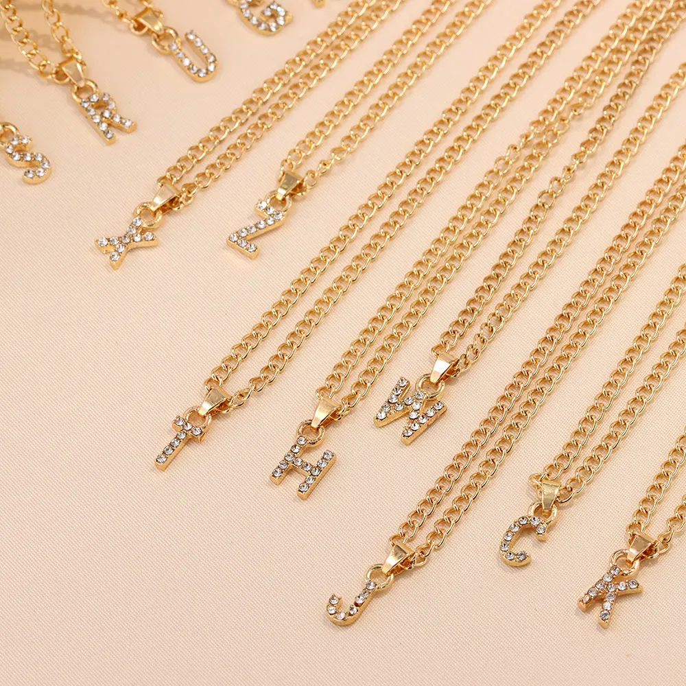 Collana con iniziale per donna catena oro con strass_voghion.com