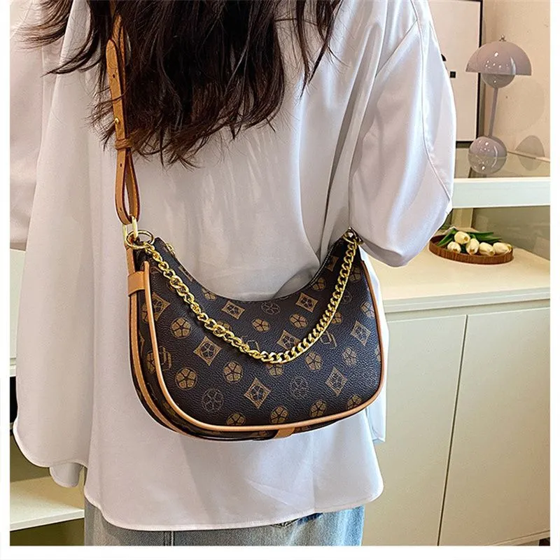 Free Shipping 2025 New Designer Fashionable Commuting Tote Premium Texture Printed Single Shoulder Diagonal Cross Armpit_voghion.com