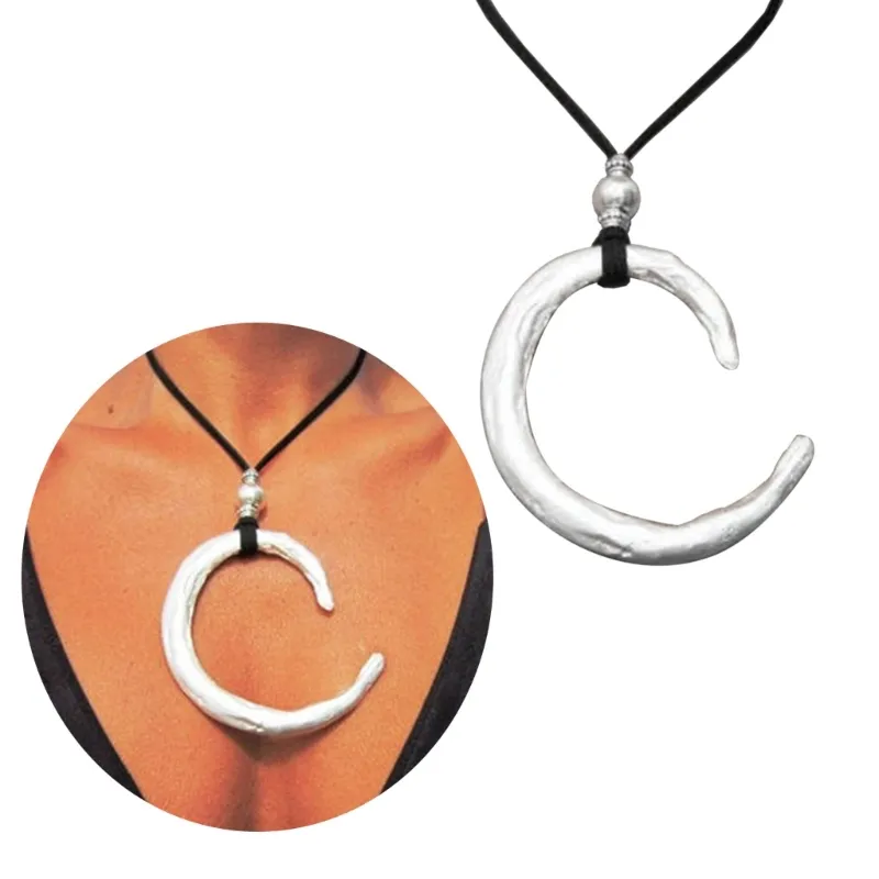Collana con pendente luna per donna e ragazza catena oro chic_voghion.com