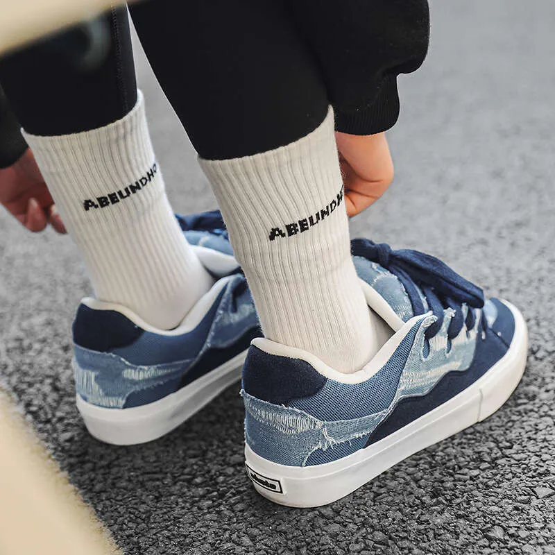 2025 Spring New Bread for Men, Versatile, Niche, Couple Canvas Skateboarding Shoes X100-1_voghion.com