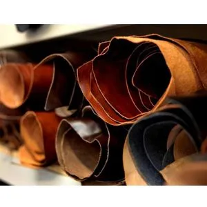 Βραχιόλια σχεδιαστών γοητείας για γυναίκες, μανσέτα, δερμάτινο περιτύλιγμα, αγκράφα κοσμημάτων, χρυσό δερμάτινο βραχιόλι, βραχιόλι, λουράκι ρολογιού, θήκη_voghion.com