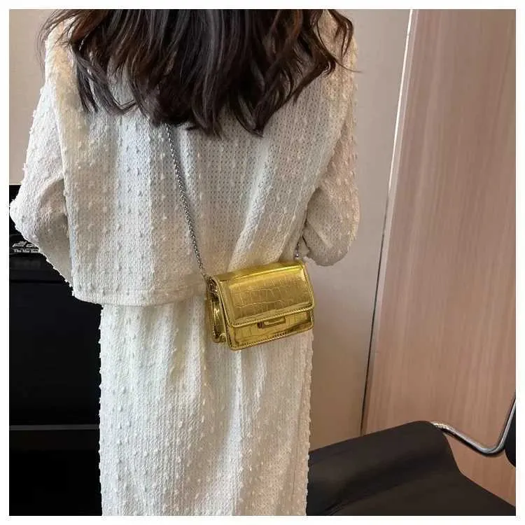 Vintage Frauen Sier Chic Umhängetasche Designer Kleine Schulter Taschen Mode Gold Mini Platz Nette Pu Leder Handtasche241216_voghion.com