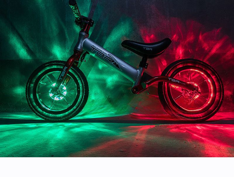 Mașină de echilibru pentru copii Impression Wer Drum Bicicletă Hot Wheel Încărcare USB Bicicletă glisantă Lumină de avertizare pentru călătorie de noapte_voghion.com