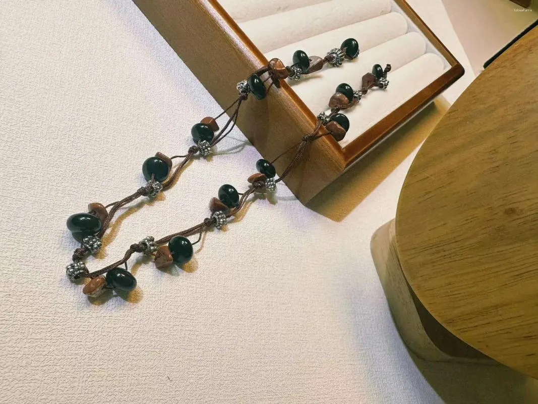Cadenas retro artísticas de moda con diseño de cuentas de piedra Maillard con collares irregulares para mujer_voghion.com