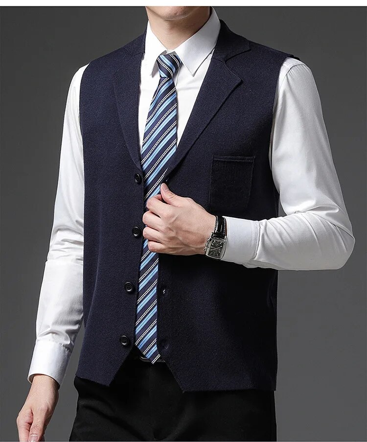 Level 4 Super Anti-pilling Top Grade Pleuche New Autum Lapel Fashion Brand Knit Cardigan Casual Korean Sweater Vest_voghion.com