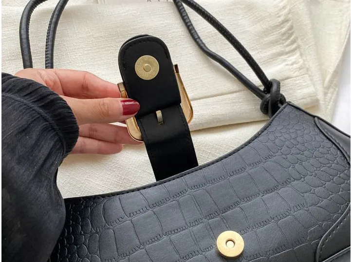 Borsa da donna versatile con coulisse sottobraccio, moda francese, borsa a mano con texture di alta qualità, tracolla retrò, modello 2024_voghion.com