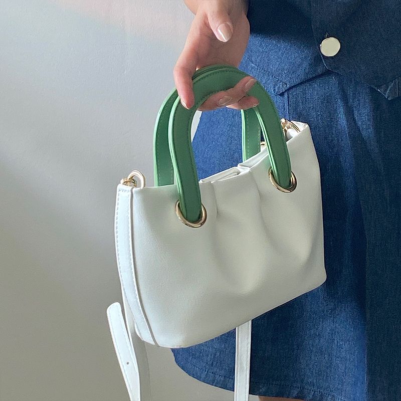 Kleine gruppe plissiert cloud crossbody frauen in 2024, neue sommer, kontrast farbe, handtasche für mädchen, trendy_voghion.com