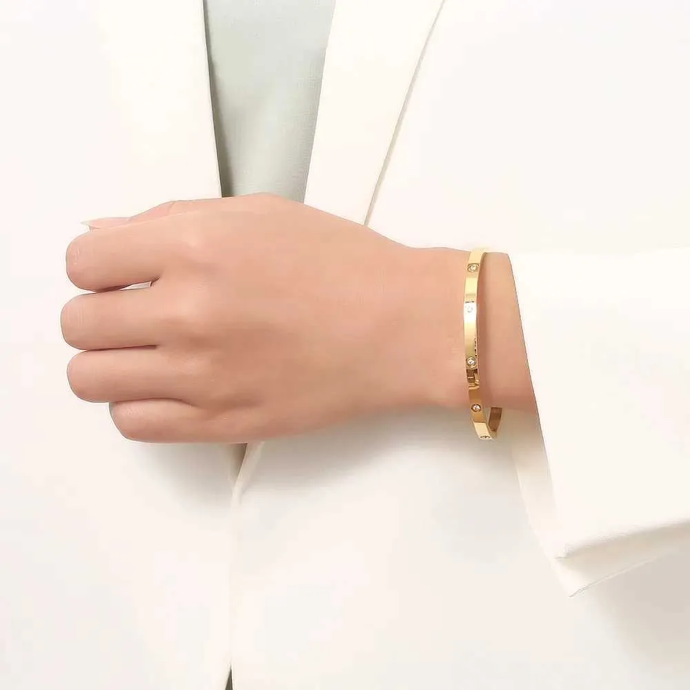 Braccialetti alla moda punk color oro per donne e uomini, braccialetti in acciaio inossidabile alla moda, accessori per gioielli bohémien_voghion.com