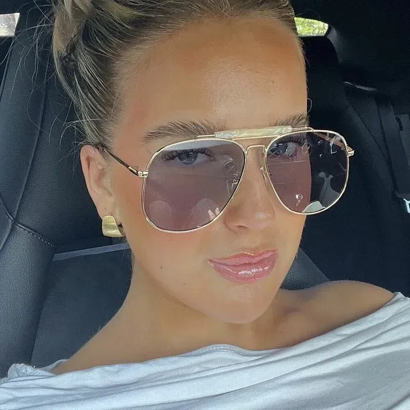 Lunettes de soleil 2024 pour femmes, monture en métal, grande taille, couleur bonbon, crapaud, extérieur, protection UV400, soleil_voghion.com