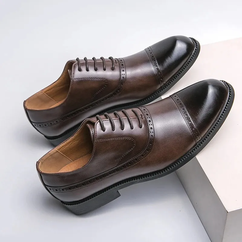 Handgemaakte Wingtip Oxford leren grijze brogue jurk klassieke zakelijke formele herenschoenen Zapatillas Hombre 250226_voghion.com