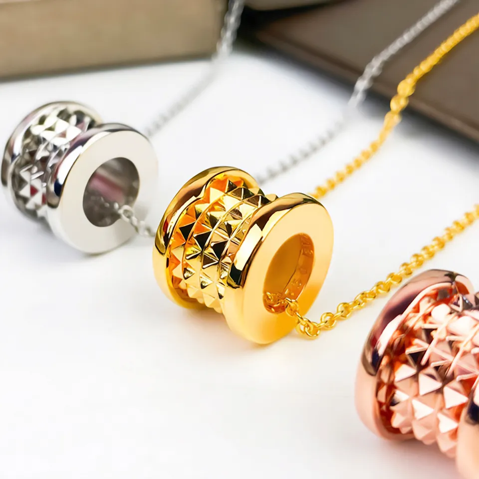 gioielli designer donne ciondolo oro regalo gioielli designer schmuck ciondolo collana_voghion.com