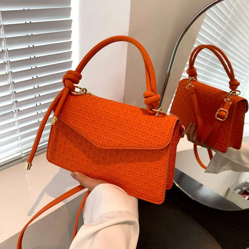 Elegant Crossbody Shoulder Bag For Women Solid Colour Handbag_voghion.com