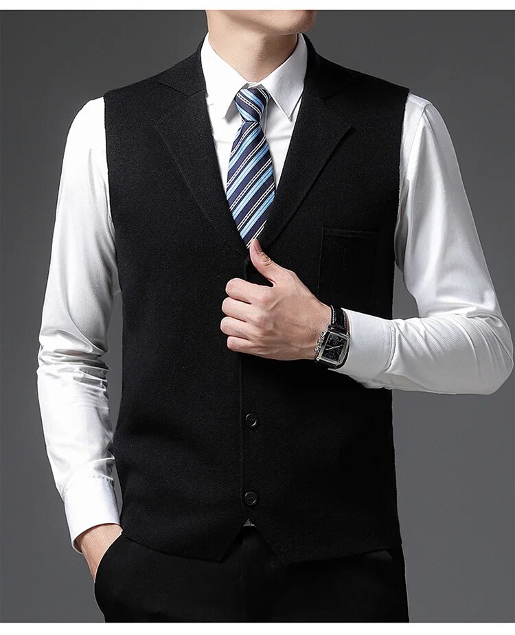 Level 4 Super Anti-pilling Top Grade Pleuche New Autum Lapel Fashion Brand Knit Cardigan Casual Korean Sweater Vest_voghion.com