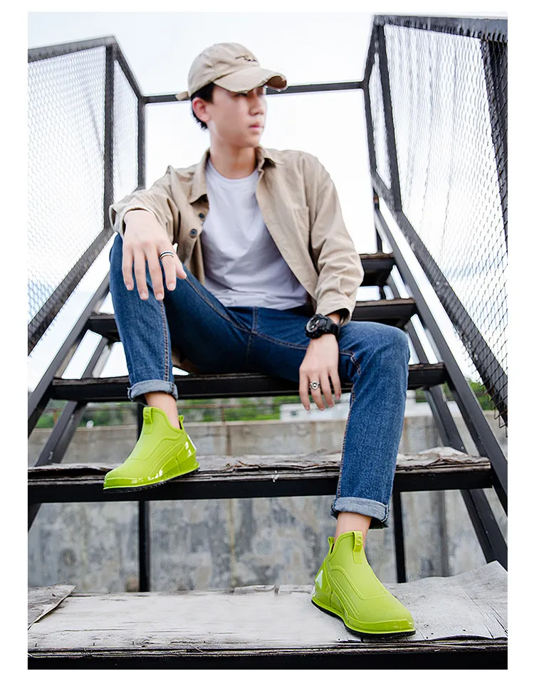 New Men's Tide Short Rain Boots Non-slip Kitchen Takeaway Water Thick-soled Overshoes Fishing Rubber Shoes_voghion.com