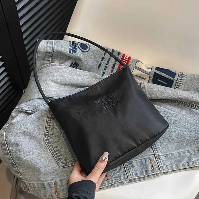 Trendy Shoulder Bag For Women Casual Handbag And Tote Bag Set_voghion.com