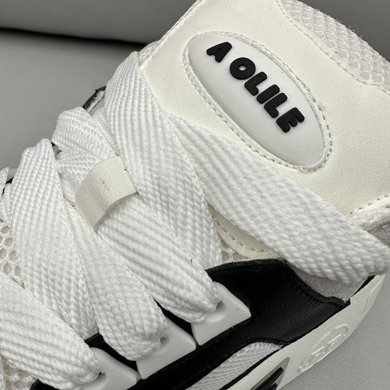 Personalized Fashion Comfortable Casual Campus Student Thick Soles Increase Board Shoes Male_voghion.com