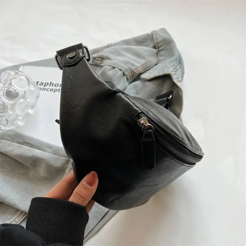 Moteriškos juodos odos krūtinės krepšiai per petį, skirti moterims, diržo krepšiams, moteriškiems juosmens krepšiams, telefonui, 240829_voghion.com