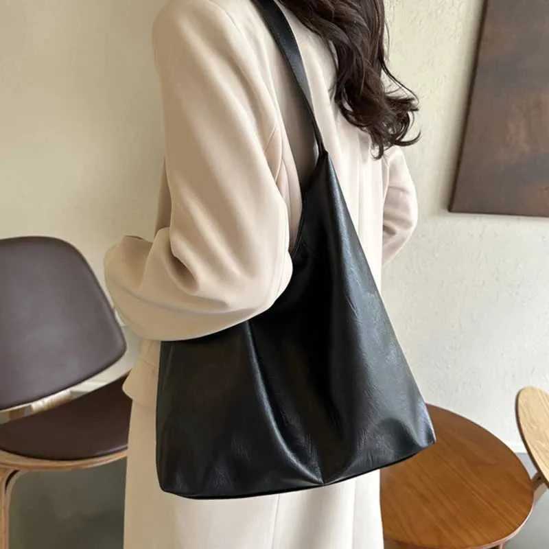Borsa a tracolla versatile, spaziosa, da ascella, da donna, solida, carina, con pochette, portafoglio Y241121_voghion.com