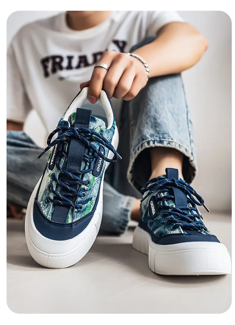 Washed Denim Board Shoes With Camouflage Print For Men_voghion.com