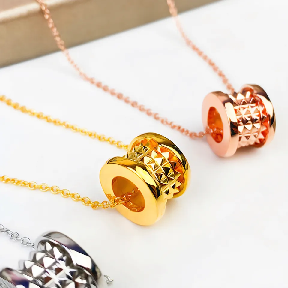 gioielli designer donne ciondolo oro regalo gioielli designer schmuck ciondolo collana_voghion.com