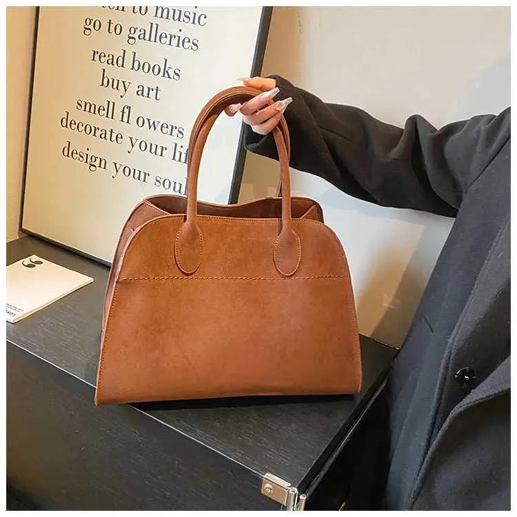 Designer Retro Suede Shoulder Bag Large Capacity Handbag Fashion_voghion.com